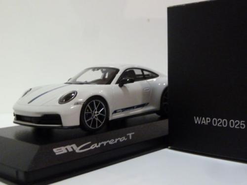 Porsche 911 (992.2) Carrera T Porsche 911 (992.2) Carrera T