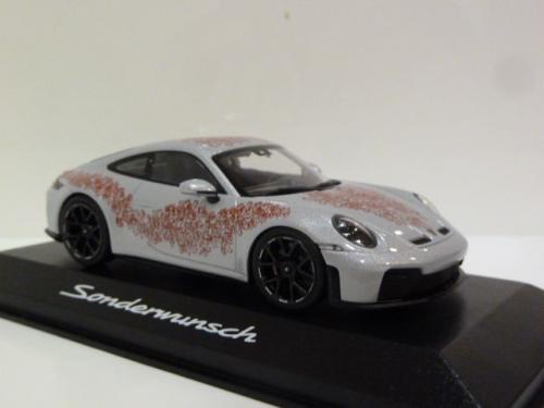 Porsche 911 (992.2) GT3 Touring Package Porsche 911 (992.2) GT3 Touring Package