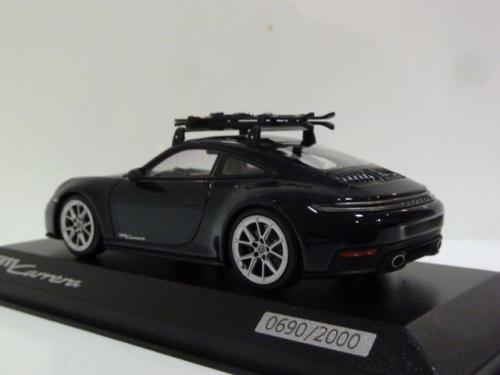 Porsche 911 (992.2) Carrera Porsche 911 (992.2) Carrera
