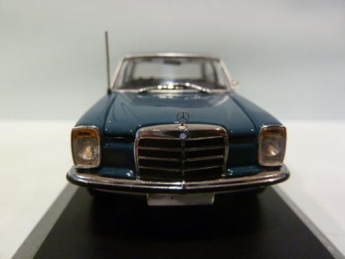 Mercedes-benz 220d (w114/115)