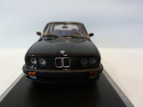 BMW 3 Series (e30)