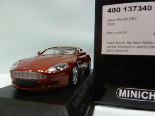 Aston Martin DB9