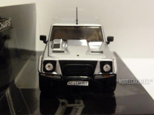 Lamborghini LM002