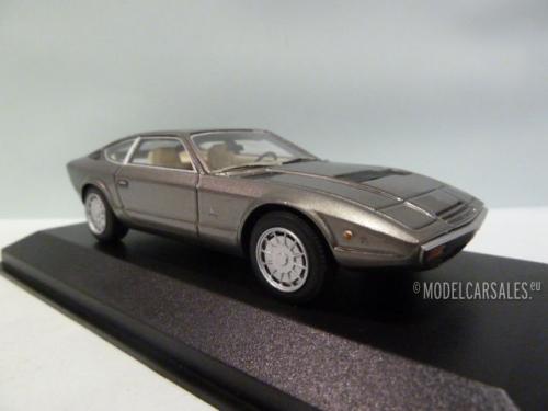 Maserati Khamsin