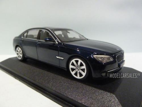 BMW 7-Series (f02)