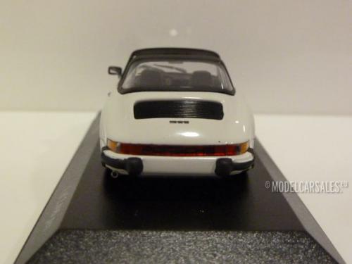 Porsche 911 Targa