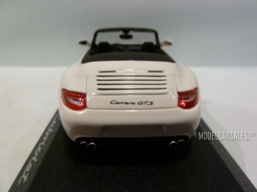 Porsche 911 Carrera GTS