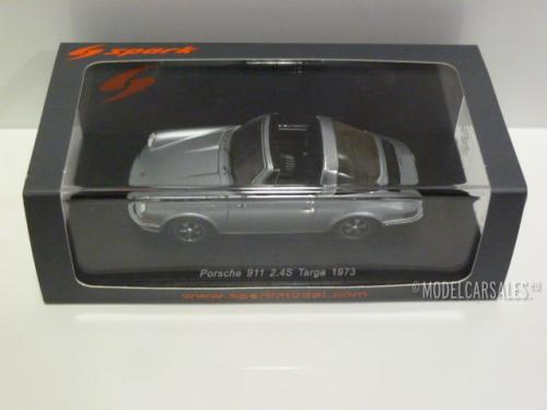 Porsche 911 2.4S Targa