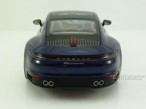 Porsche 911 (992) Carrera 4S