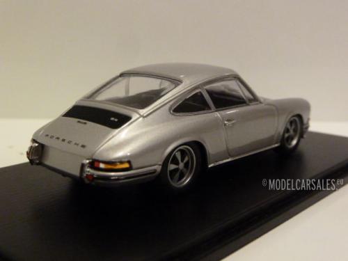 Porsche 911 2.4S