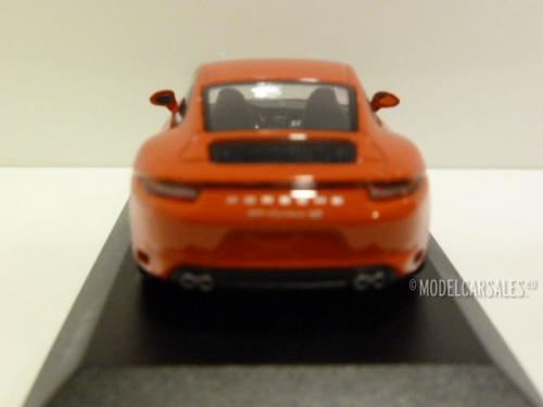 Porsche 911 (991.2) Carrera 4S