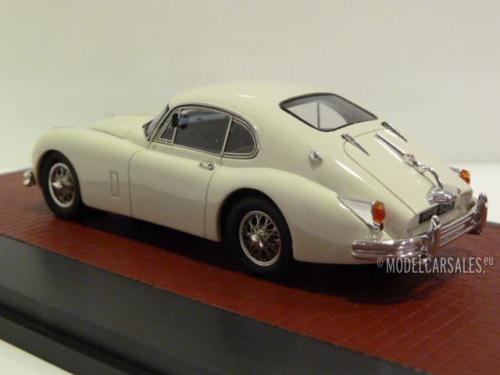 Jaguar XK150 S3.8 by Hartin