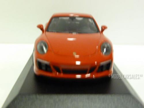 Porsche 911 (991.2) Carrera 4 GTS