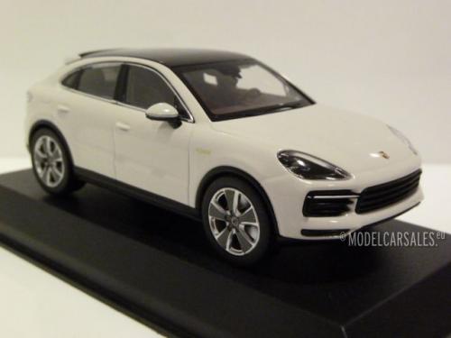 Porsche Cayenne e-Hybrid Coupe