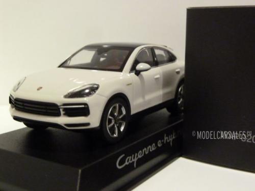 Porsche Cayenne e-Hybrid Coupe