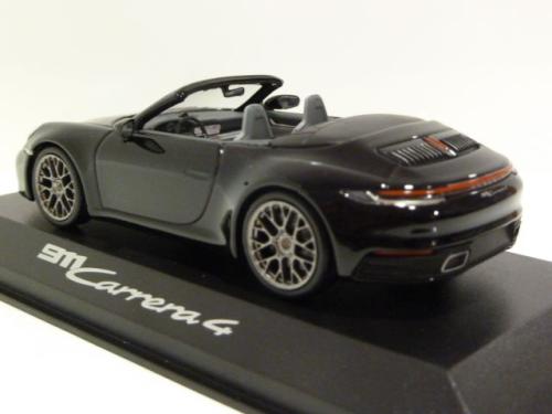 Porsche 911 (992) Carrera 4 Cabriolet