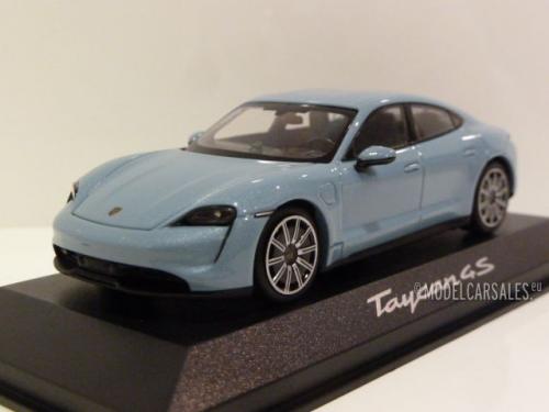 Porsche Taycan 4S