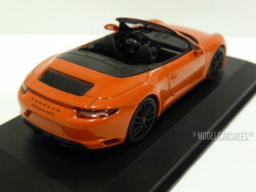 Porsche 911 (991.2) Carrera 4 GTS Cabriolet