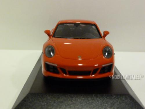 Porsche 911 (991.2) Carrera 4 GTS
