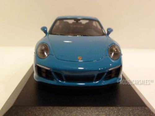 Porsche 911 (991.2) Carrera 4 GTS