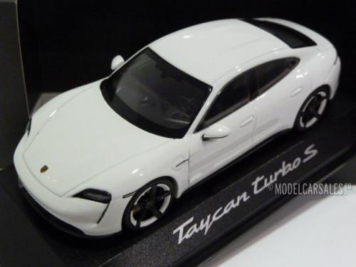 Porsche Taycan Turbo S