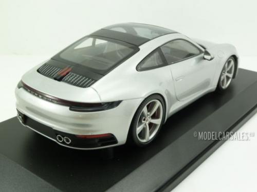 Porsche 911 (992) Carrera 4S