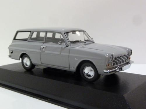 Ford Taunus Turnier 12m