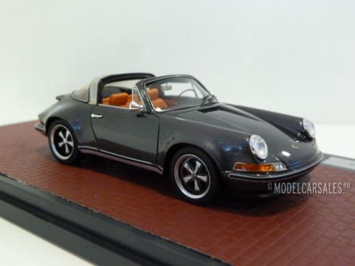 Porsche 911 4.0 Targa `Montreal` by Singer
