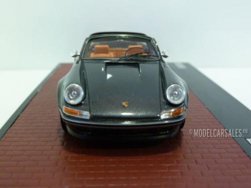 Porsche 911 4.0 Targa `Montreal` by Singer
