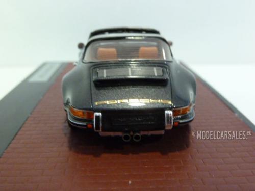 Porsche 911 4.0 Targa `Montreal` by Singer