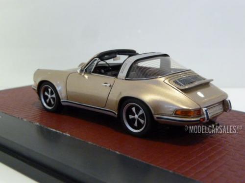 Porsche 911 4.0 Targa `Cupertino` by Singer