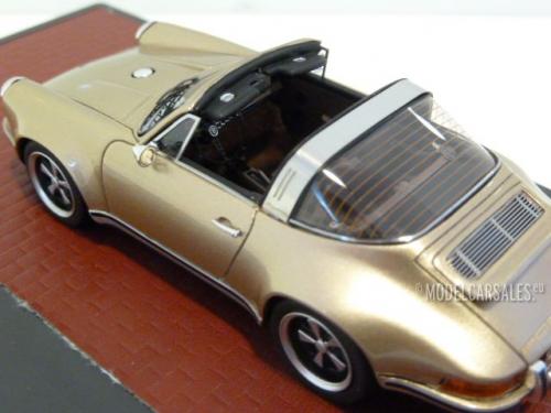 Porsche 911 4.0 Targa `Cupertino` by Singer