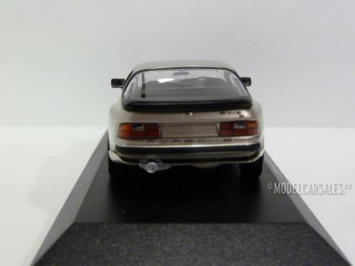 Porsche 944 S