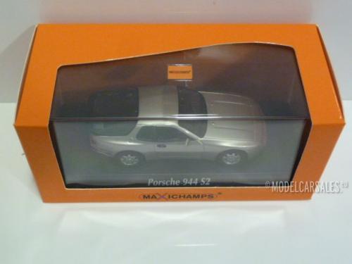 Porsche 944 S