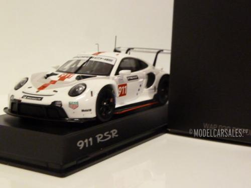 Porsche 911 (992) RSR