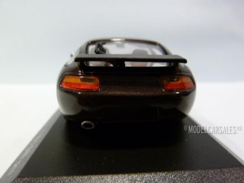 Porsche 928 S4