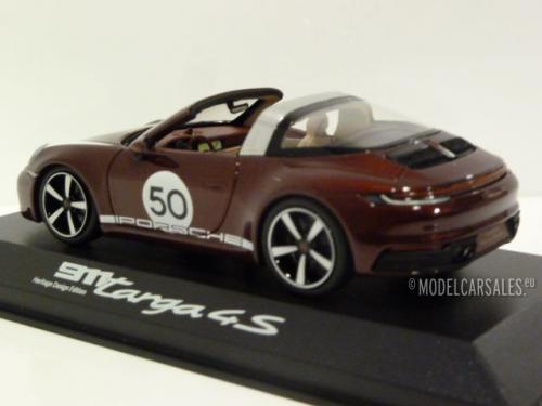 Porsche 911 (992) Targa 4S Heritage Edition