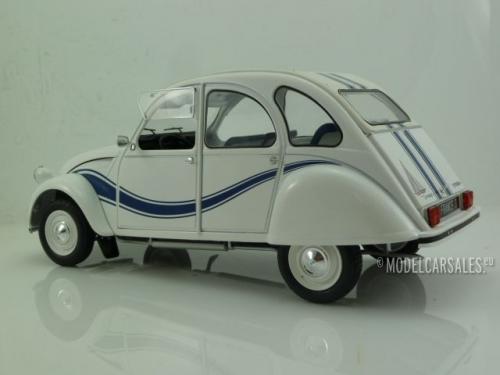 Citroen 2CV France 3 `Deudeuche`