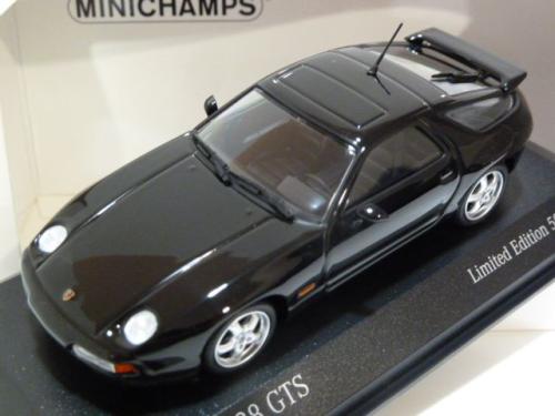 Porsche 928 S