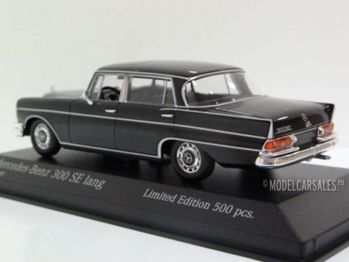 Mercedes-benz 300 SE Lang Heckflosse
