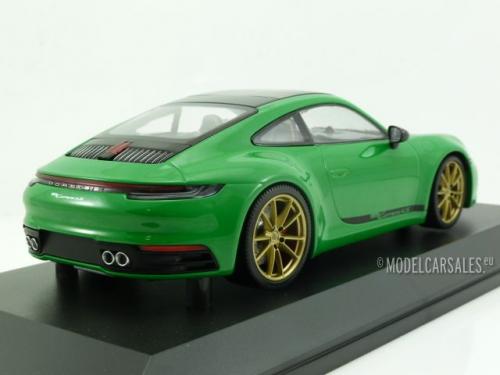 Porsche 911 (992) Carrera 4S
