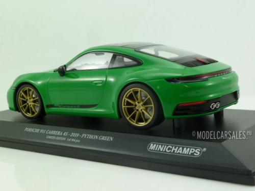 Porsche 911 (992) Carrera 4S