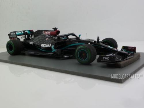 Mercedes-benz F1 W11 EQ Performance Team AMG Petronas