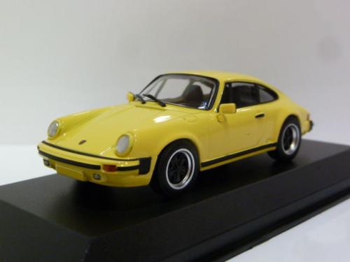 Porsche 911 SC G)