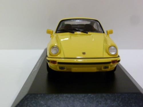 Porsche 911 SC G)
