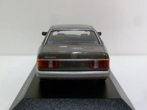 Mercedes-benz 560 SEC (c126) Mercedes-benz 560 SEC (c126)