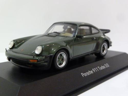 Porsche 911 (930 Turbo 3.0
