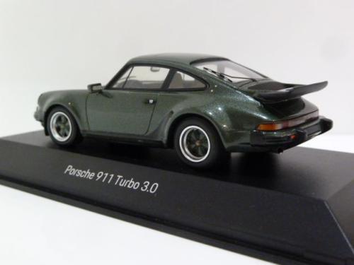 Porsche 911 (930 Turbo 3.0