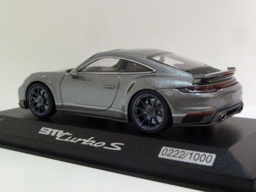 Porsche 911 (992) Turbo S Embraer