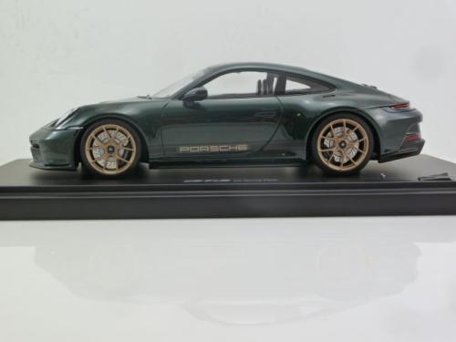 Porsche 911 (992) GT3 Touring